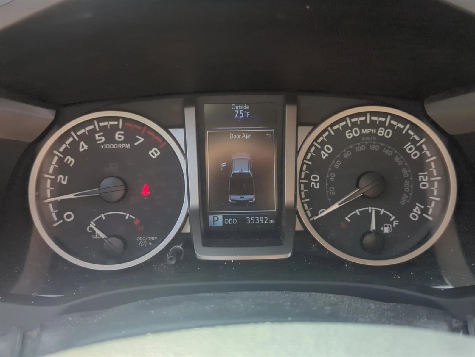 2023 Toyota Tacoma 2WD 2WD SR5 Double Cab 6' Bed V6 AT (GS)