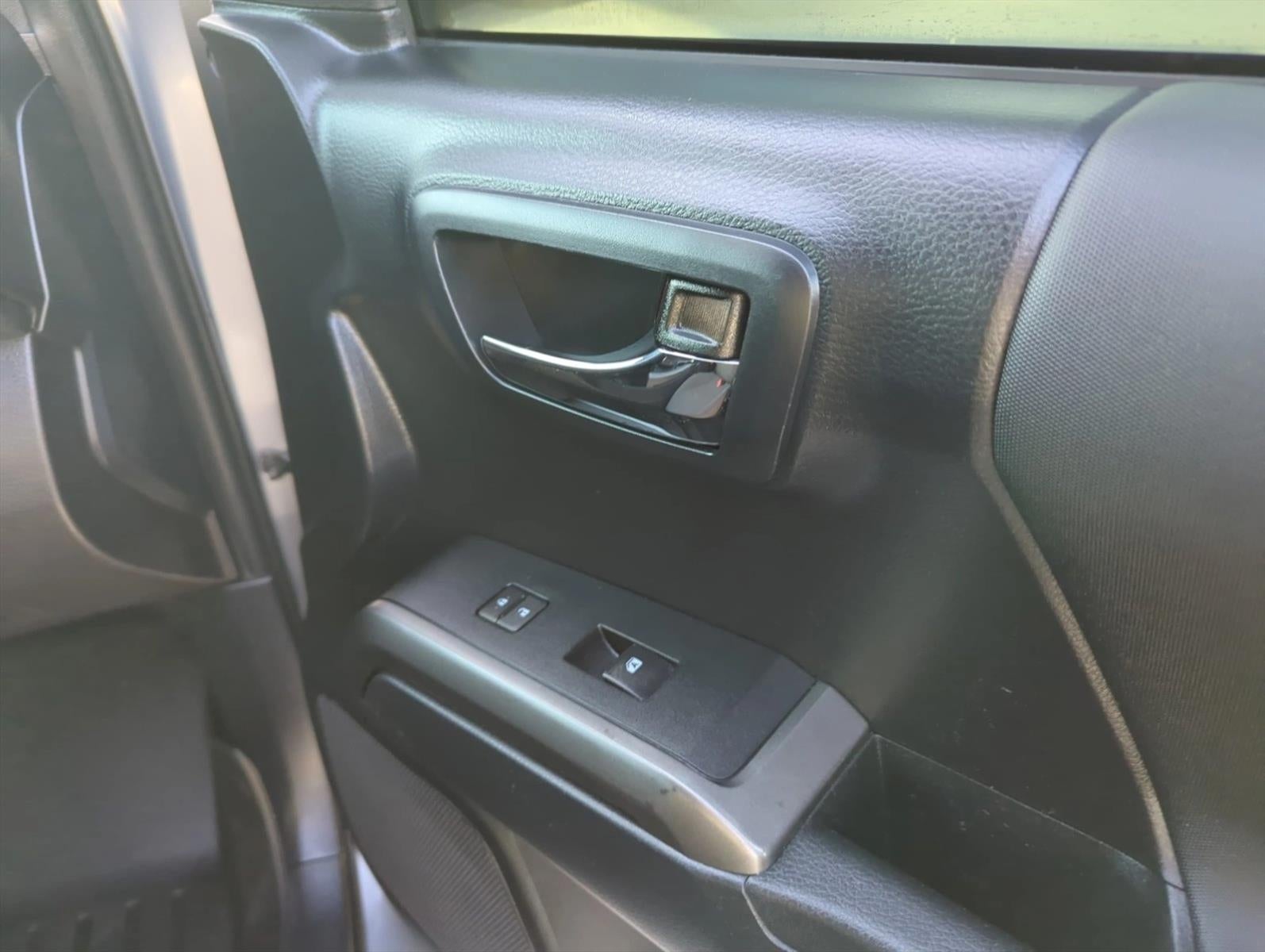2019 Toyota Tacoma 4WD 4WD TRD Sport Double Cab 5' Bed V6 AT (Natl)