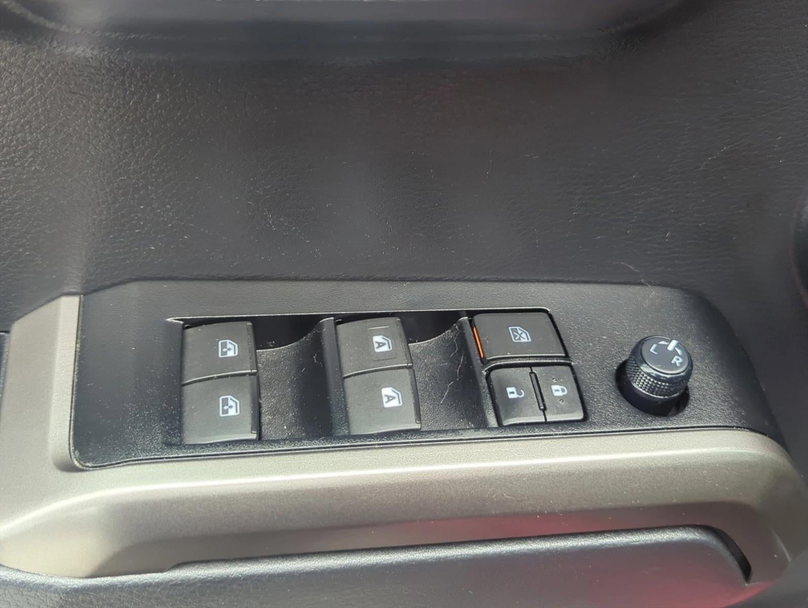 2022 Toyota Tacoma 2WD 2WD Limited Double Cab 5' Bed V6 AT (Natl)