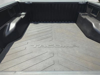 2007 Toyota Tacoma 2WD Double Cab Short Bed V6 Automatic PreRunner (Natl)