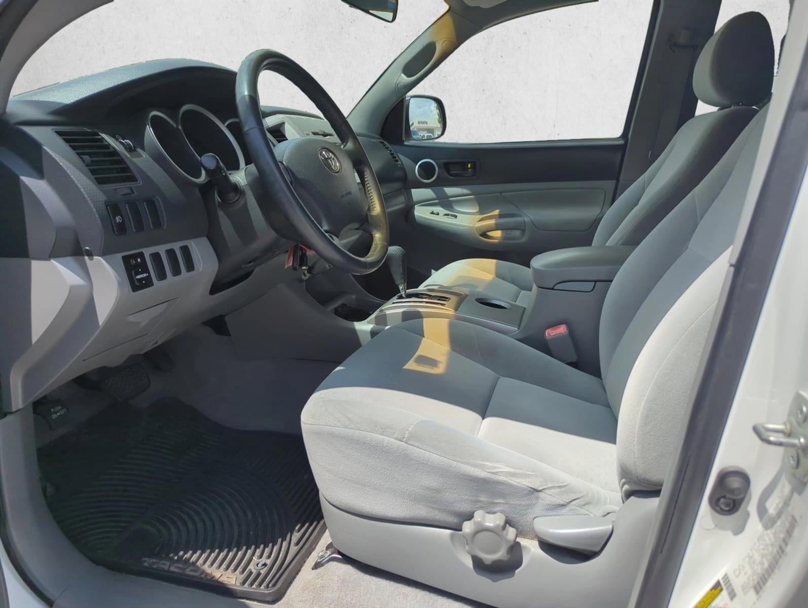 2007 Toyota Tacoma 2WD Double Cab Short Bed V6 Automatic PreRunner (Natl)