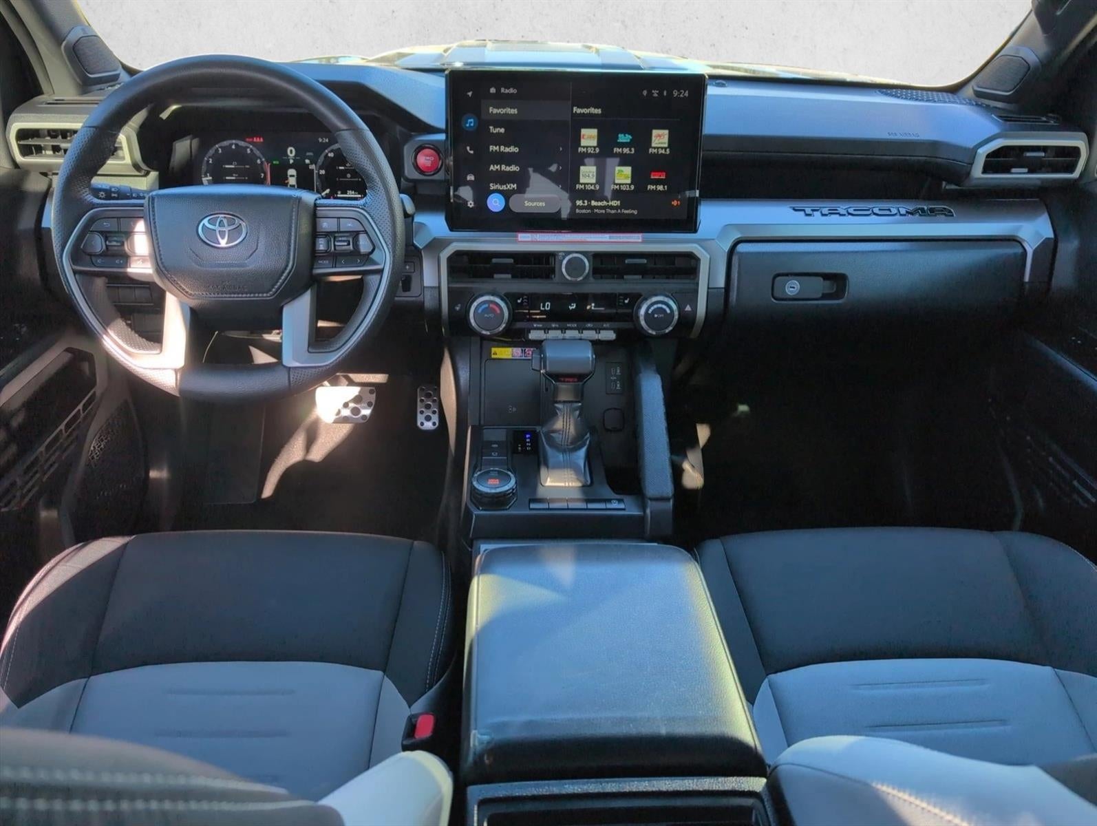 2025 Toyota Tacoma 2WD 2WD TRD Sport Double Cab 5' Bed AT (Natl)