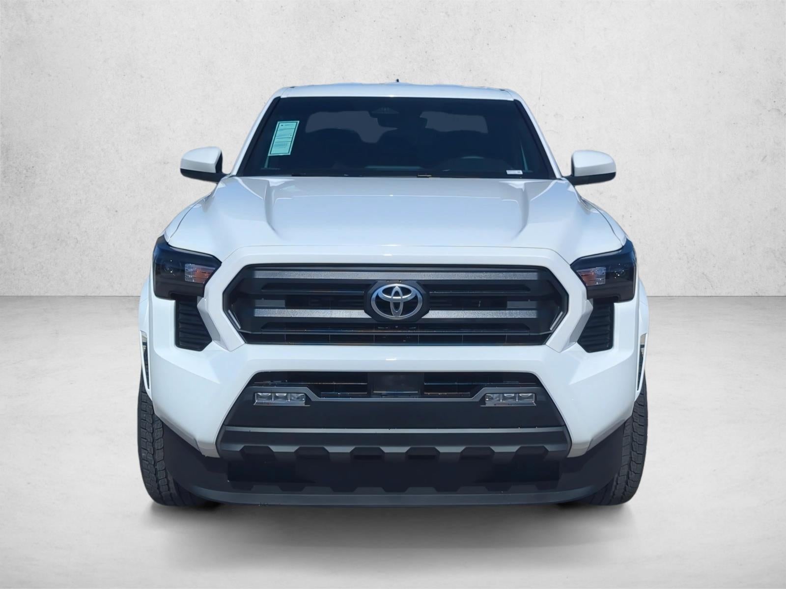 2026 Toyota Tacoma 2WD 2WD SR5 Double Cab 5' Bed AT (SE)