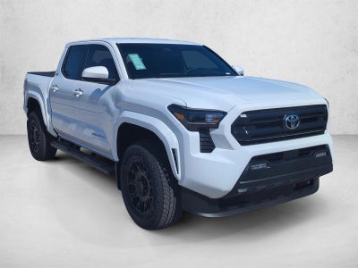 2026 Toyota Tacoma 2WD 2WD SR5 Double Cab 5' Bed AT (SE)