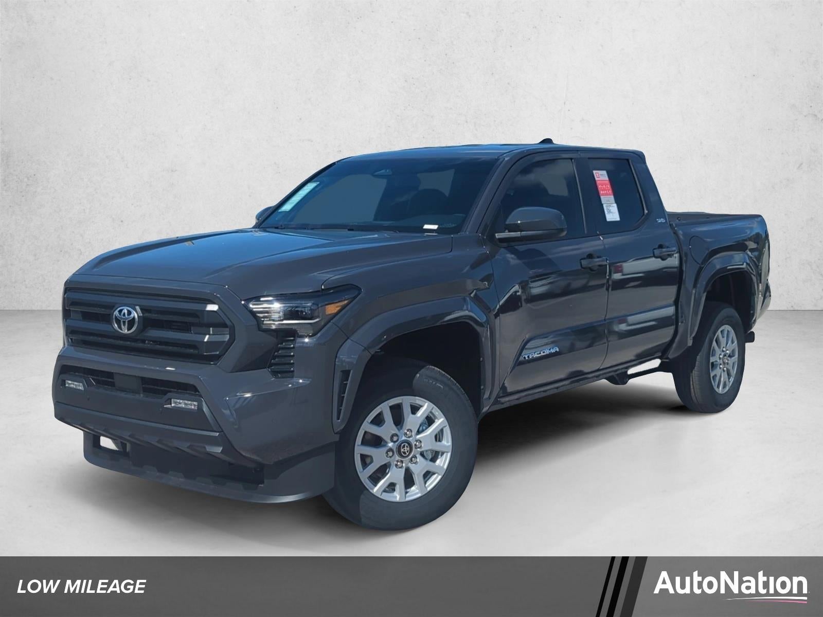 2026 Toyota Tacoma 2WD 2WD SR5 Double Cab 5' Bed AT (SE)