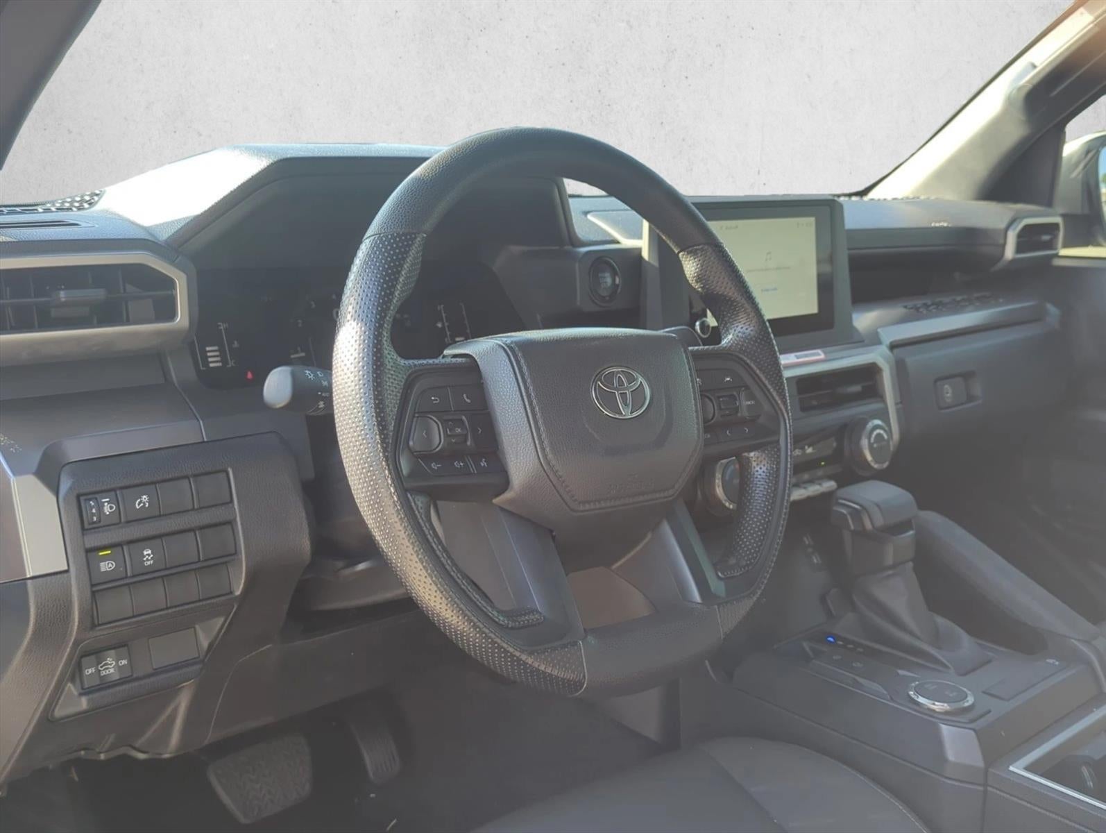 2024 Toyota Tacoma 2WD 2WD SR5 Double Cab 5' Bed AT (Natl)