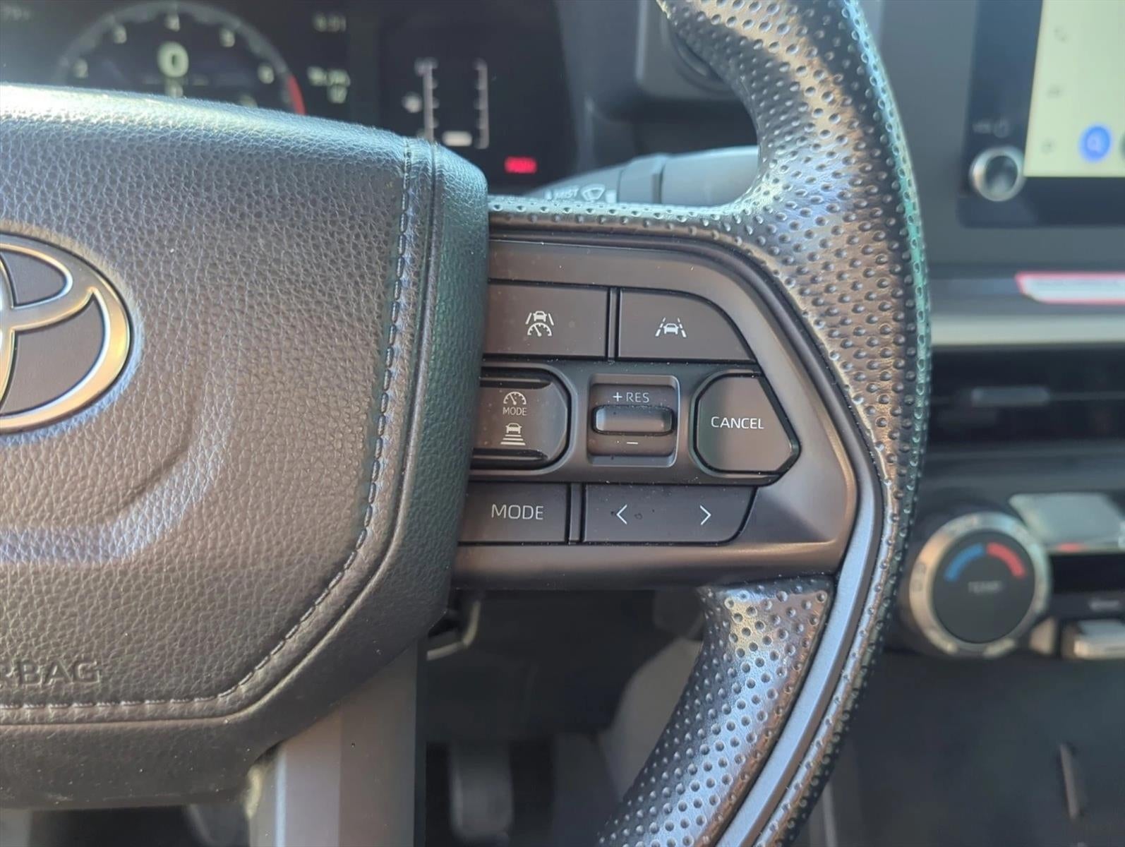 2024 Toyota Tacoma 2WD 2WD SR5 Double Cab 5' Bed AT (Natl)
