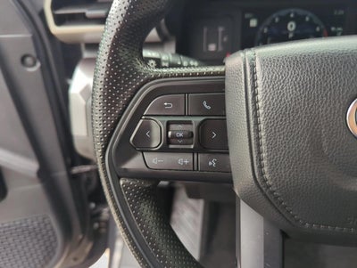 2025 Toyota Tacoma 2WD 2WD SR5 Double Cab 5' Bed AT (SE)