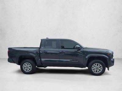 2025 Toyota Tacoma 2WD 2WD SR5 Double Cab 5' Bed AT (SE)