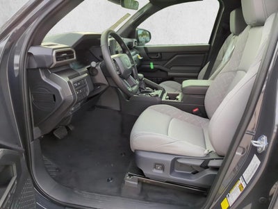 2026 Toyota Tacoma 4WD 4WD SR5 Double Cab 5' Bed AT (GS)