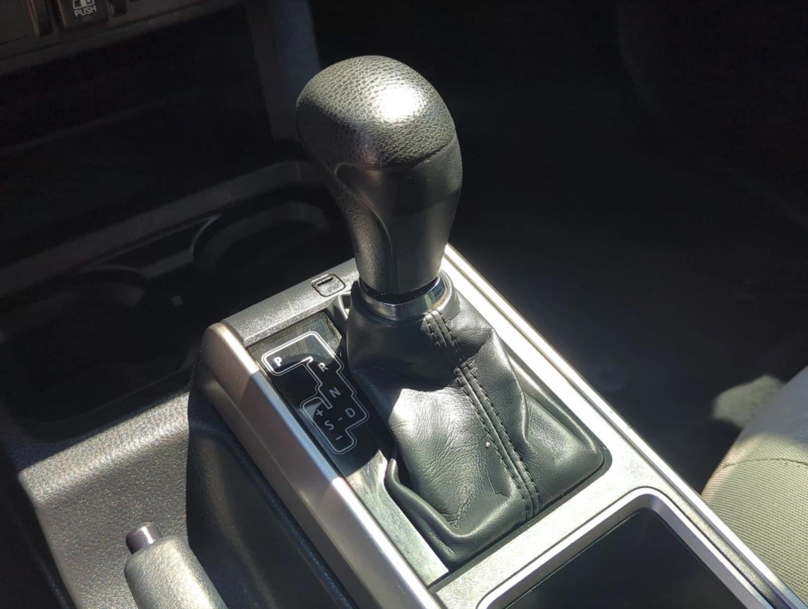 2023 Toyota Tacoma 2WD 2WD SR5 Double Cab 5' Bed V6 AT (GS)