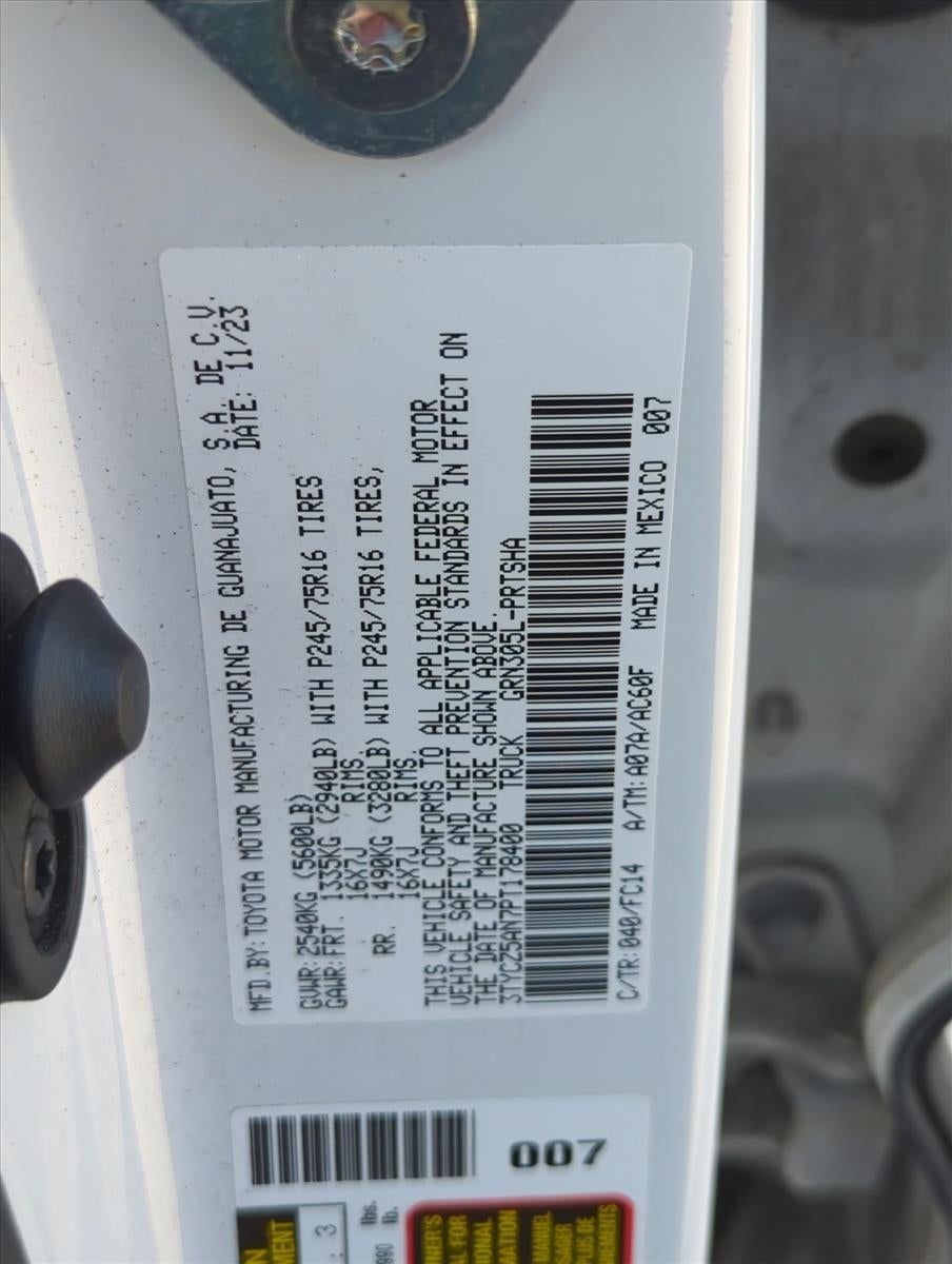 2023 Toyota Tacoma 4WD 4WD SR5 Double Cab 5' Bed V6 AT (GS)