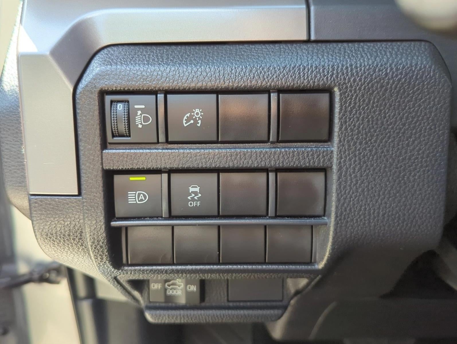 2024 Toyota Tacoma 2WD 2WD SR5 Double Cab 5' Bed AT (Natl)