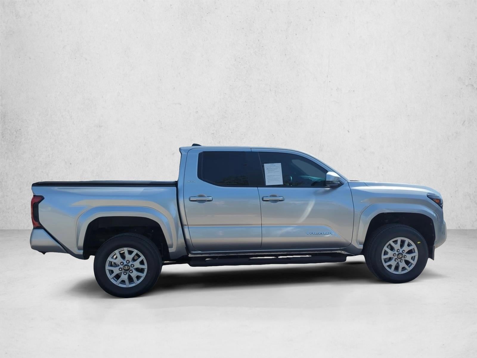 2024 Toyota Tacoma 2WD 2WD SR5 Double Cab 5' Bed AT (Natl)