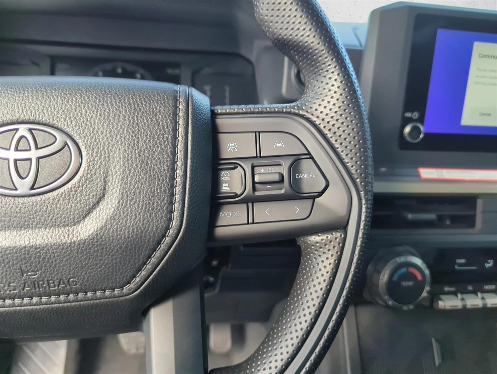 2026 Toyota Tacoma 2WD 2WD SR5 Double Cab 5' Bed AT (SE)