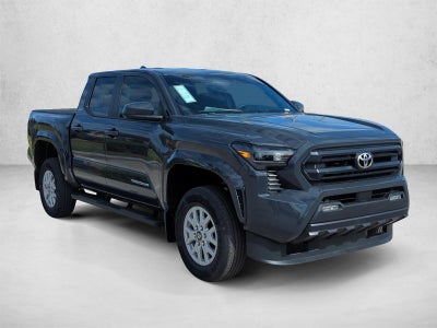 2026 Toyota Tacoma 2WD 2WD SR5 Double Cab 5' Bed AT (SE)