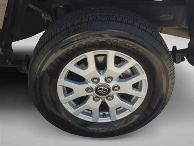 2025 Toyota Tacoma 2WD 2WD SR Double Cab 5' Bed AT (GS)