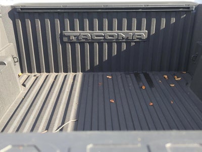 2024 Toyota Tacoma 4WD 4WD SR5 Double Cab 5' Bed AT (Natl)