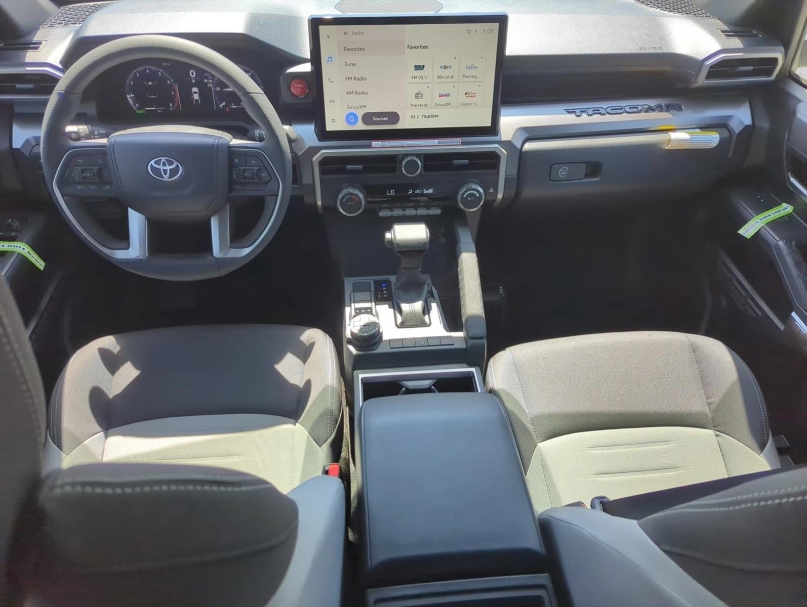 2025 Toyota Tacoma 4WD 4WD TRD Off Road Hybrid Double Cab 5' Bed AT (Natl)