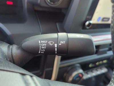 2025 Toyota Tacoma 4WD 4WD SR Double Cab 5' Bed AT (GS)