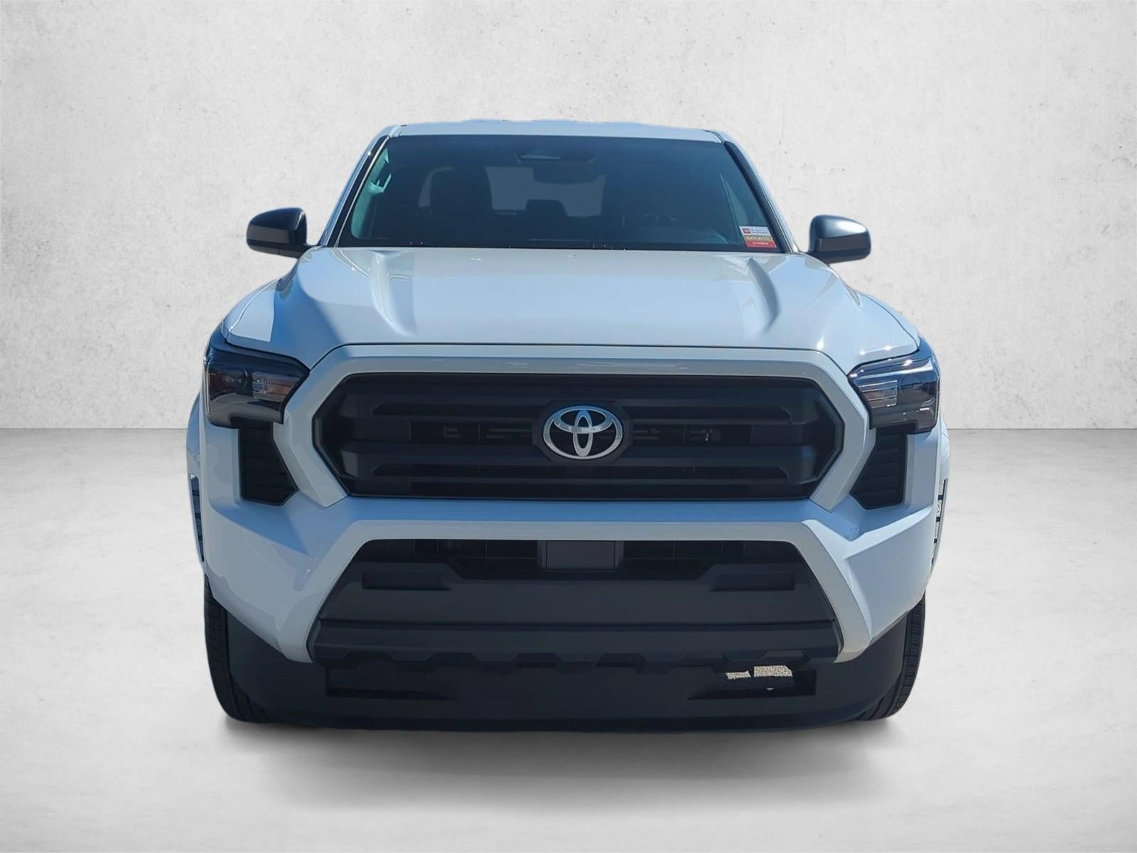 2026 Toyota Tacoma 4WD 4WD SR Double Cab 5' Bed AT (GS)