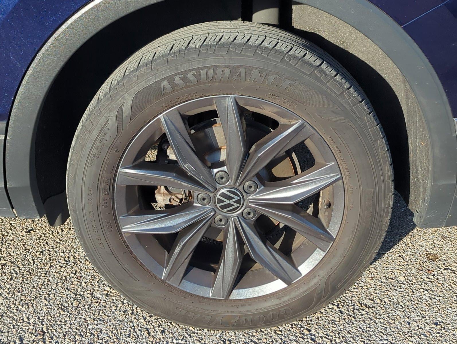 2023 Volkswagen Tiguan 2.0T SE FWD