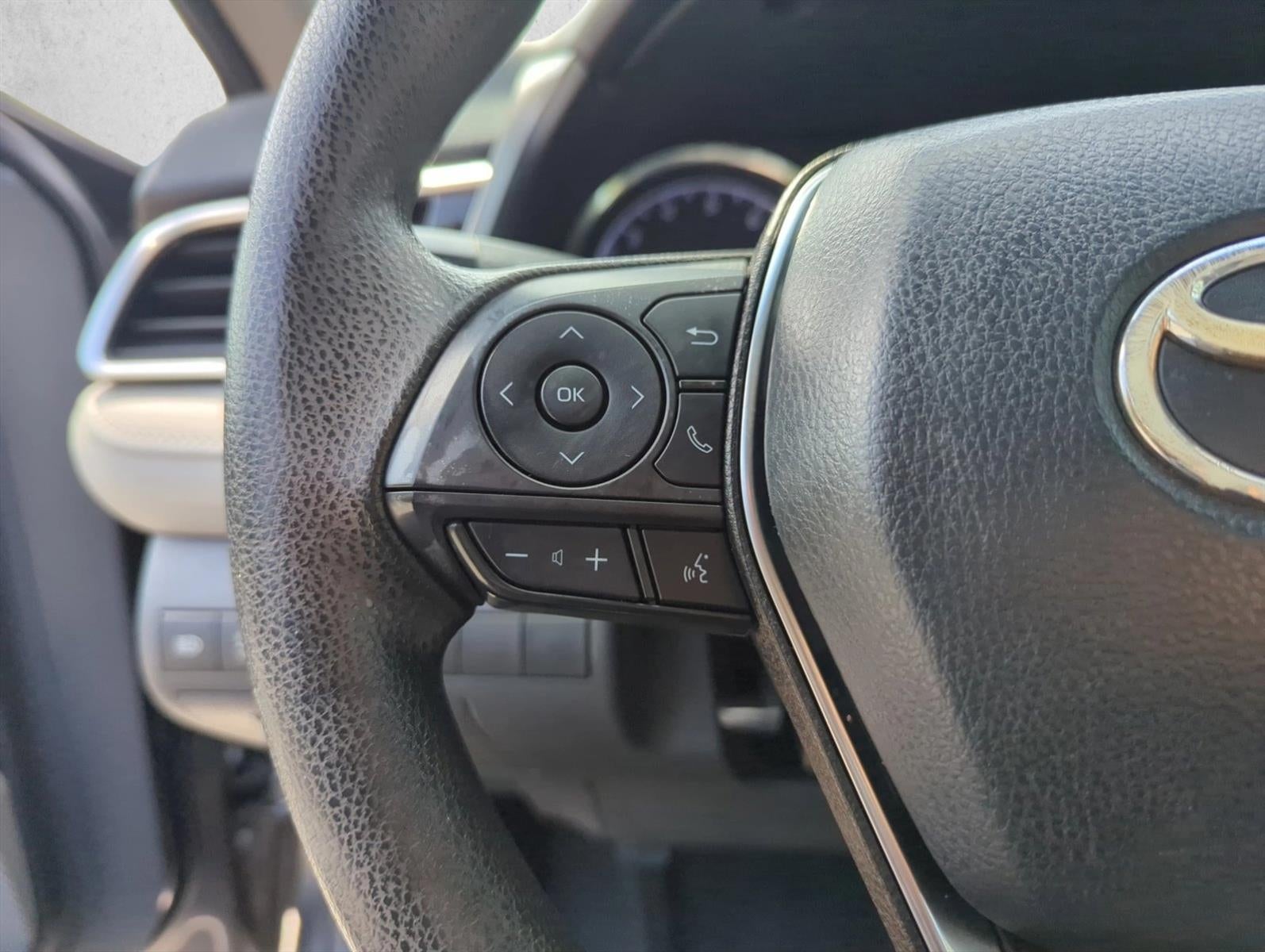 2018 Toyota Camry LE Auto (SE)