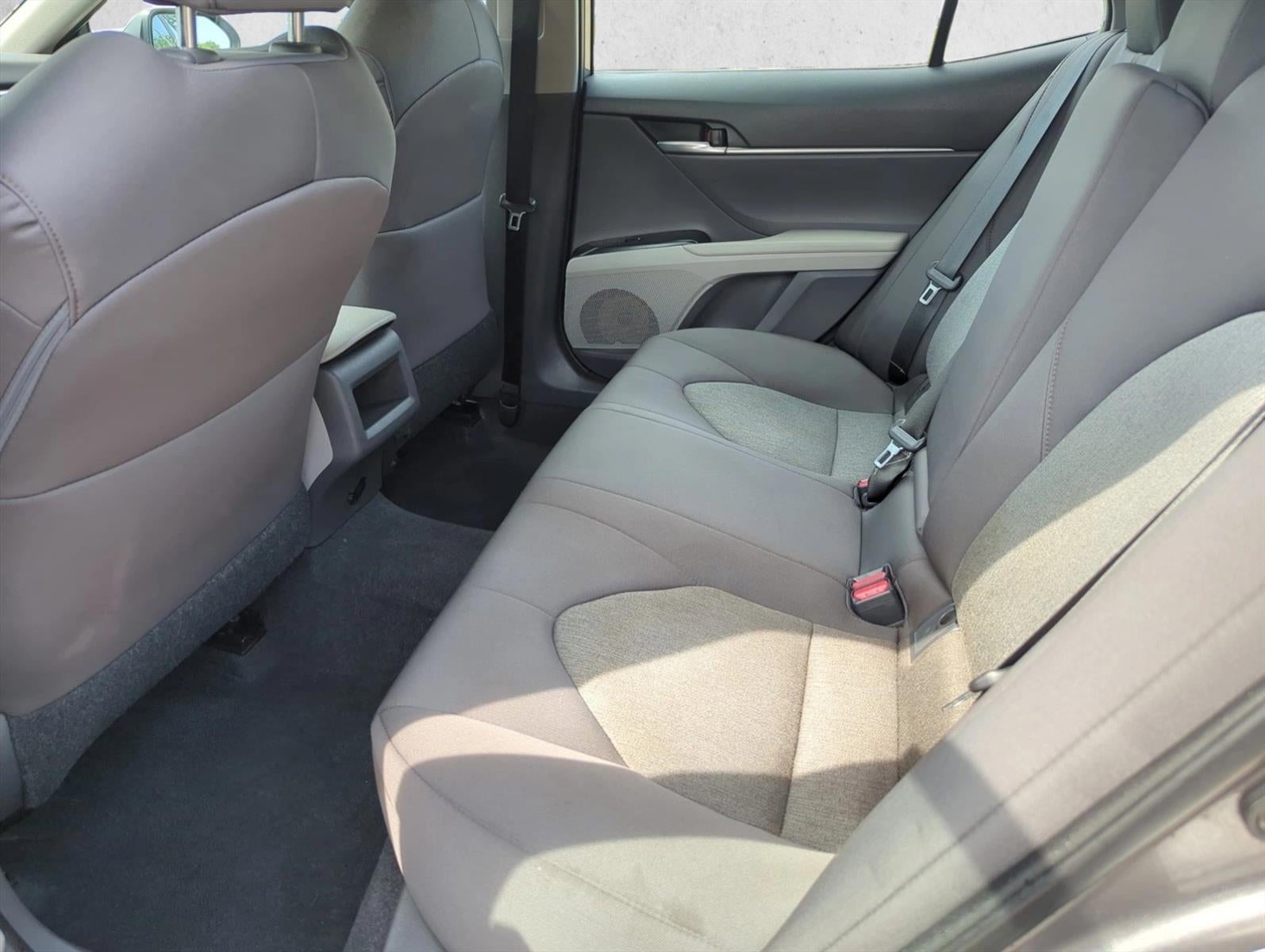 2018 Toyota Camry LE Auto (SE)