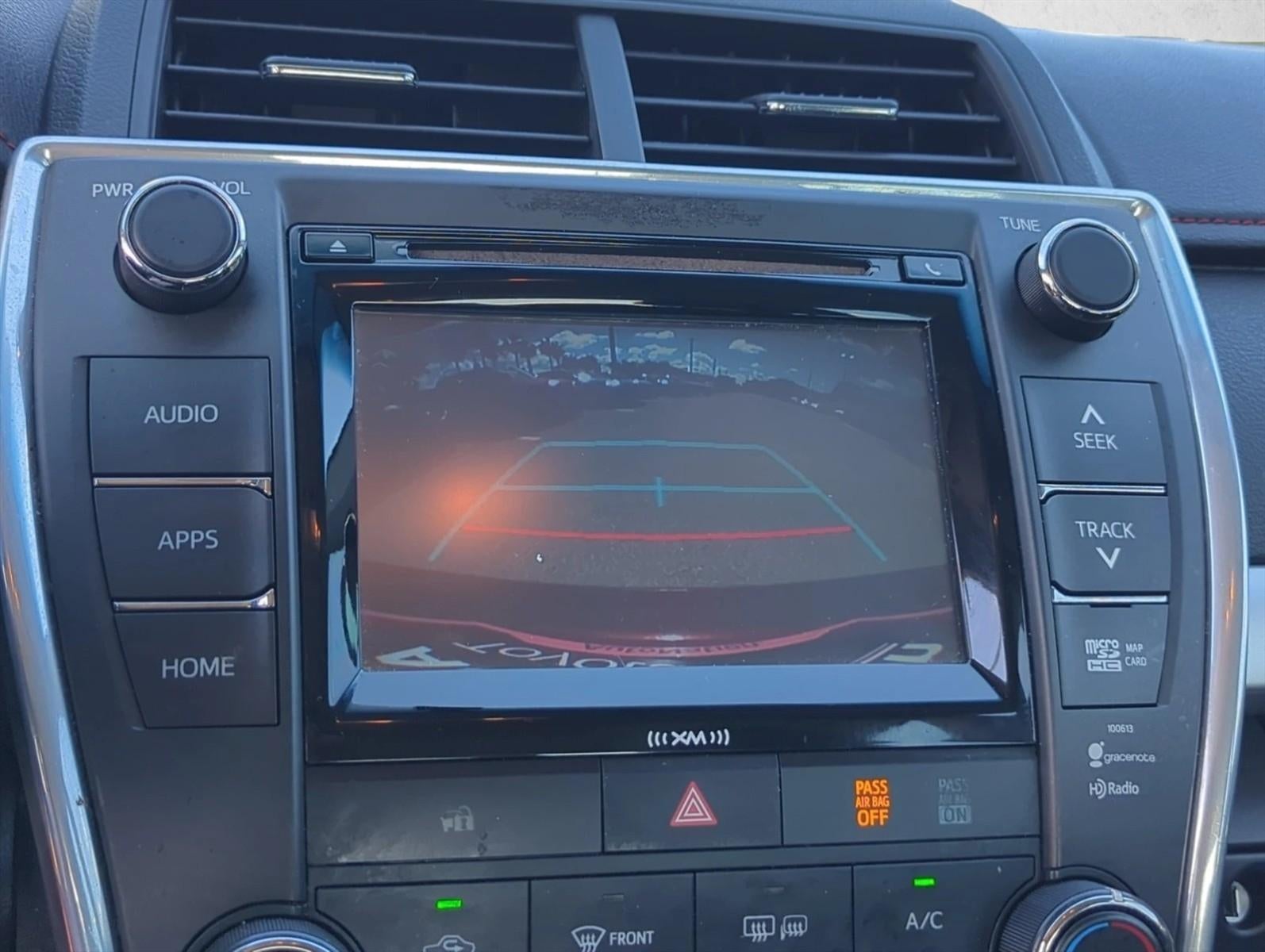 2017 Toyota Camry SE Auto (SE)