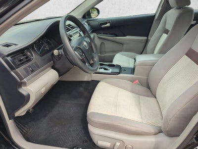 2013 Toyota Camry 4dr Sdn I4 Auto LE (Natl)