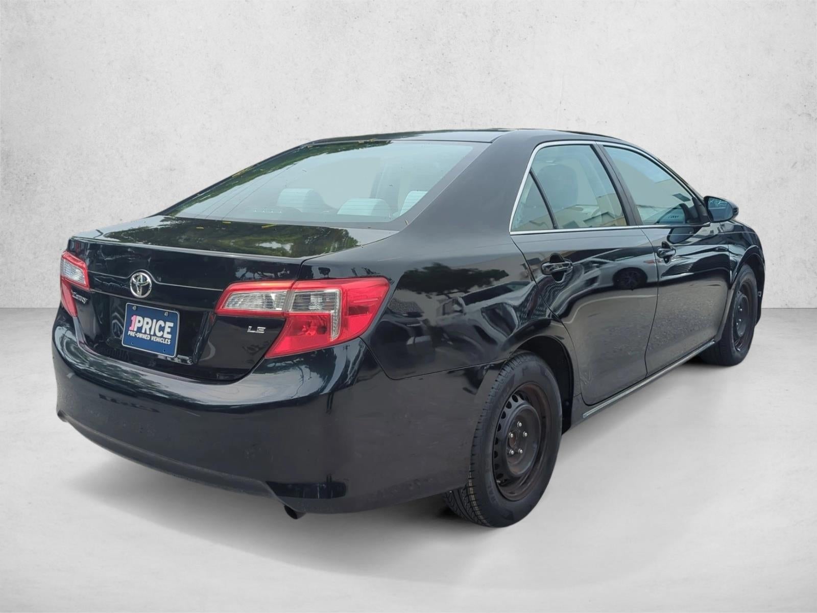 2013 Toyota Camry 4dr Sdn I4 Auto LE (Natl)