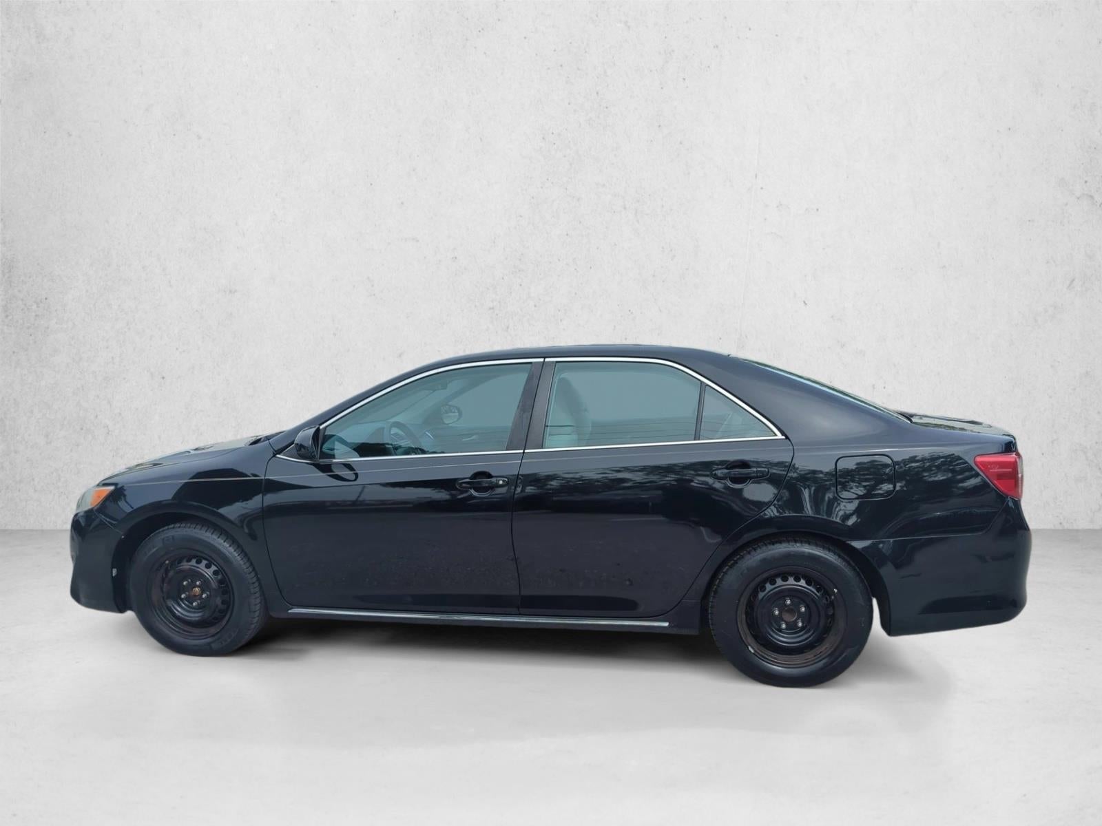 2013 Toyota Camry 4dr Sdn I4 Auto LE (Natl)