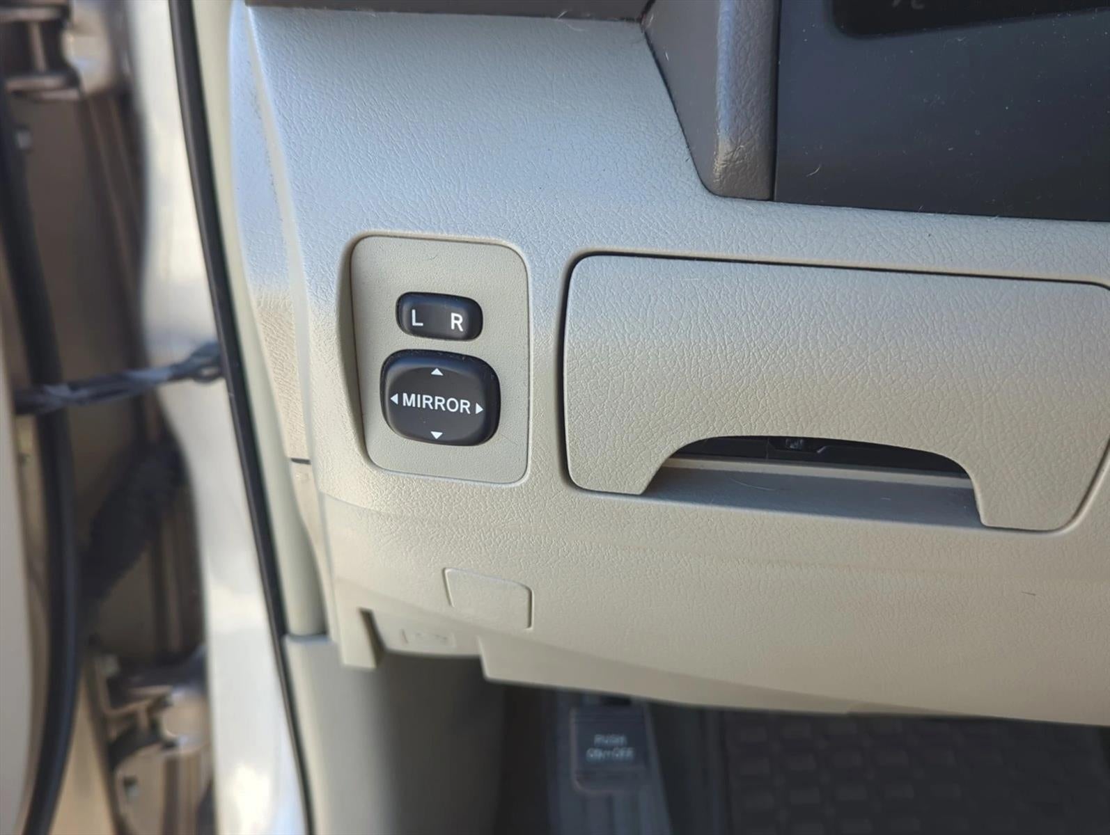 2007 Toyota Camry 4dr Sdn V6 Auto XLE (Natl)