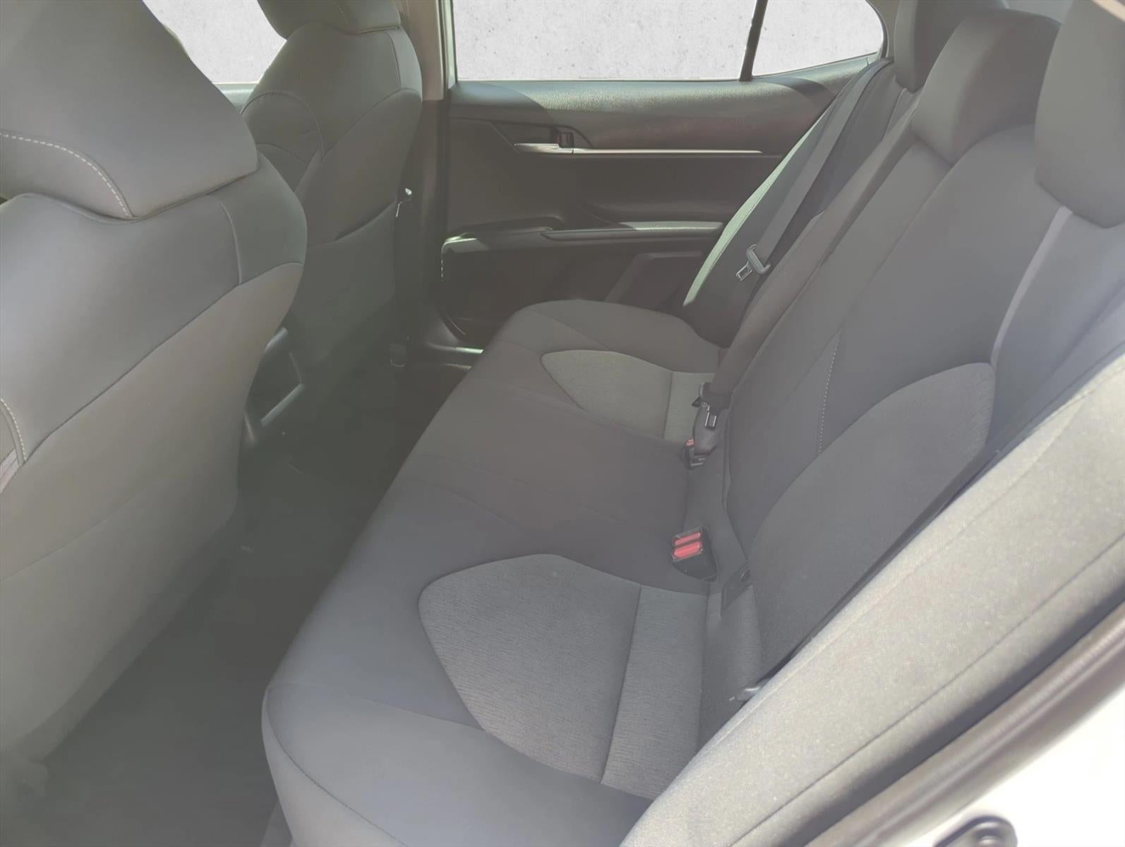 2023 Toyota Camry LE Auto (SE)