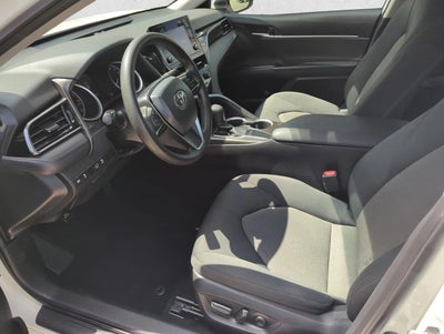 2023 Toyota Camry LE Auto (SE)