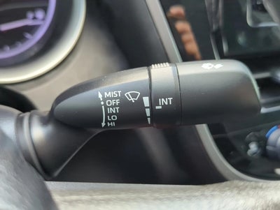 2023 Toyota Camry LE Auto (SE)