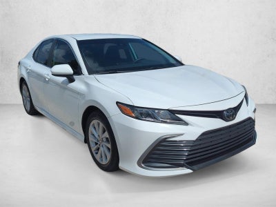 2023 Toyota Camry LE Auto (SE)