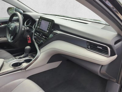 2023 Toyota Camry LE Auto (SE)