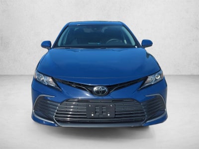 2023 Toyota Camry LE Auto (SE)