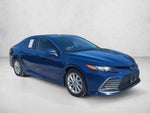 2023 Toyota Camry LE Auto (SE)