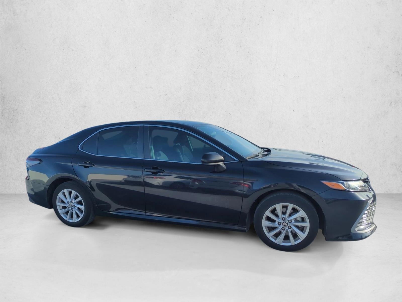 2024 Toyota Camry LE Auto (SE)