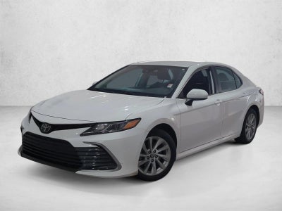 2022 Toyota Camry LE Auto (SE)