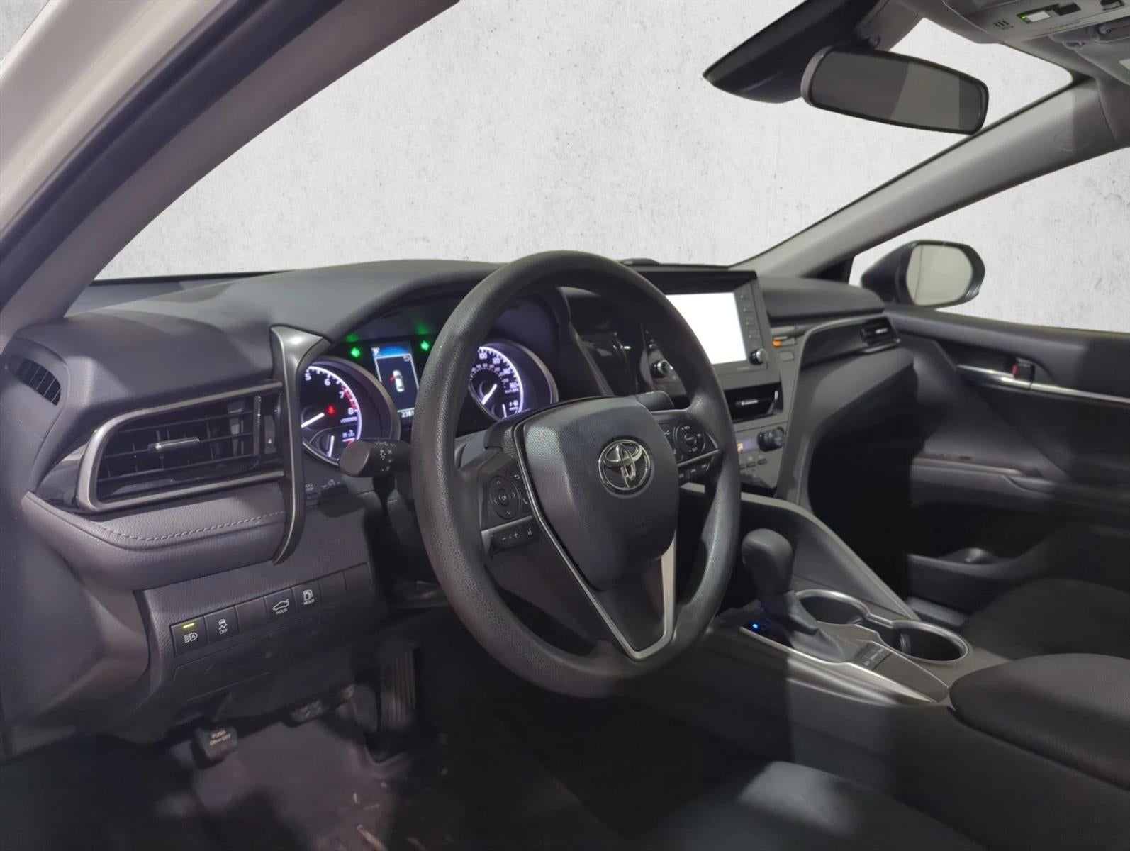 2022 Toyota Camry LE Auto (SE)