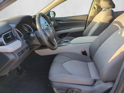 2024 Toyota Camry LE Auto (SE)