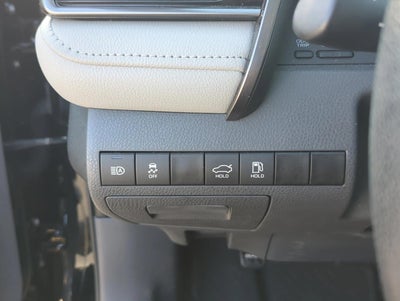 2024 Toyota Camry LE Auto (SE)