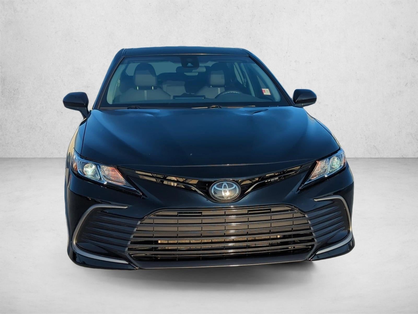 2024 Toyota Camry LE Auto (SE)