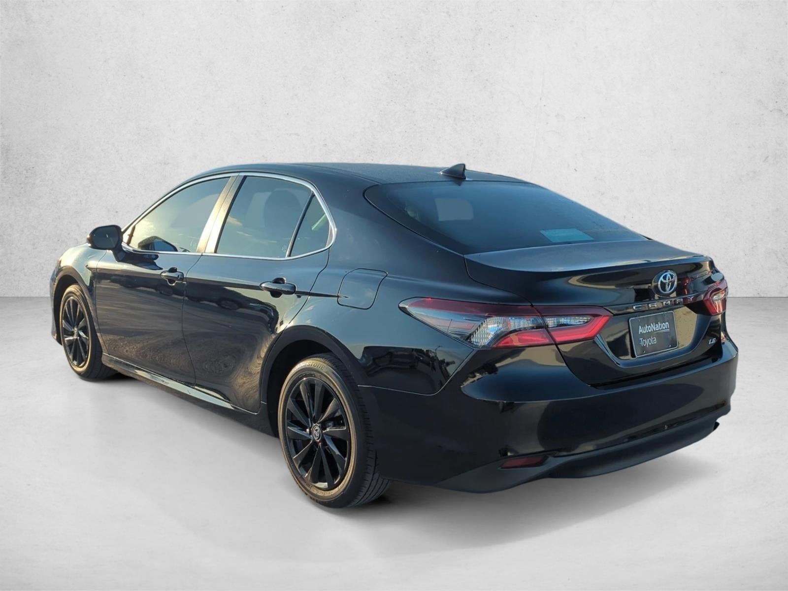 2024 Toyota Camry LE Auto (SE)