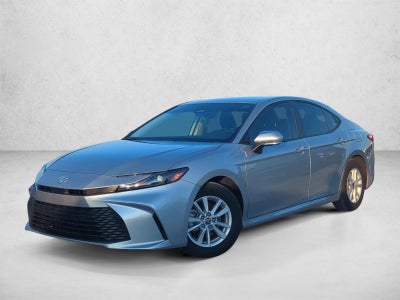 2025 Toyota Camry LE (Natl)