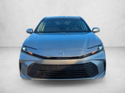 2025 Toyota Camry LE (Natl)