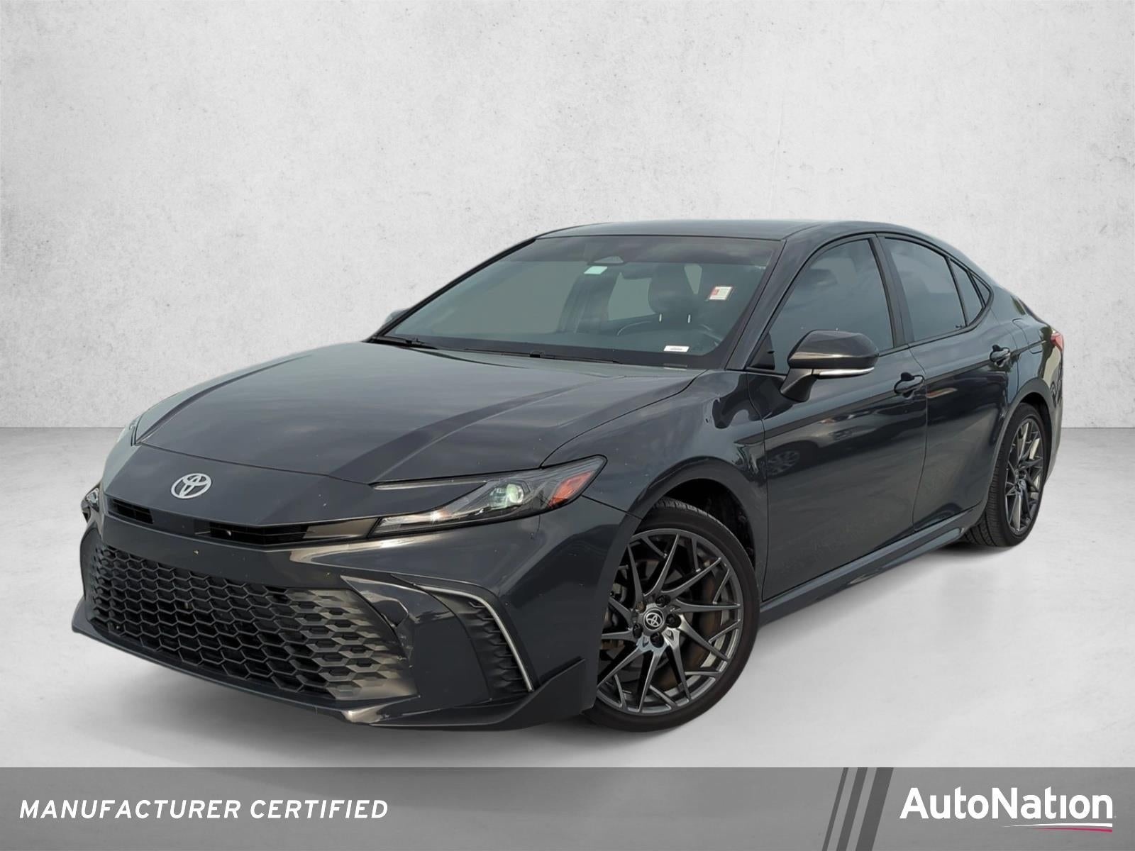 2025 Toyota Camry SE (Natl)